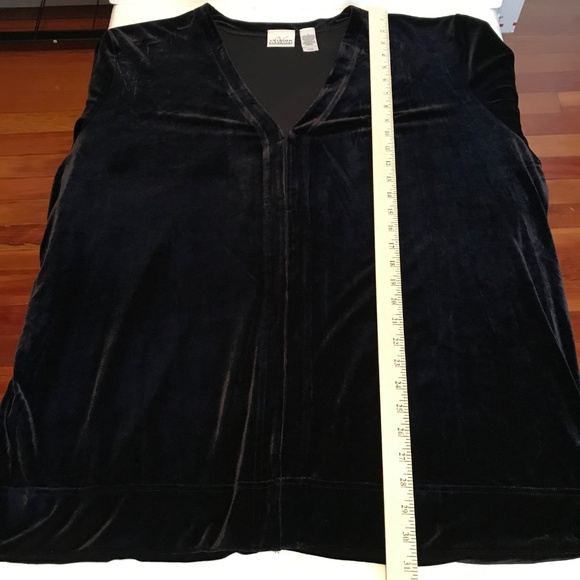 Velvet Tunic Black 3X VILLAGER SIGNATURE By LIZ CLAIBORNE V-Neck Women’s Size 3X - Picture 11 of 16